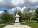 В Старом городе на Советской разбирают тротуар