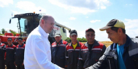 Евгений Солнцев познакомился с аграриями Сакмарского района - Орская Газета