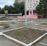 Клумбы около здания администраций Октябрьского и Ленинского районов Орска - Ural56.Ru