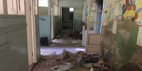 Холл первого этажа здания, где ранее располагался детский сад, в Новотроицке - Ural56.Ru