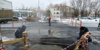 Максимальная глубина провала на улице Монтажников в Оренбурге — 80 см - Ural56.Ru