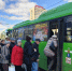 Очередь на автобус на Чкалова в Оренбурге - Ural56.Ru