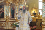 ПРЕОСВЯЩЕННЕЙШИЙ ИРИНЕЙ ВОЗГЛАВИЛ ПРЕСТОЛЬНОЕ ТОРЖЕСТВО ПЕТРОПАВЛОВСКОГО СОБОРА