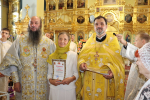 ПРЕОСВЯЩЕННЕЙШИЙ ИРИНЕЙ ВОЗГЛАВИЛ ПРЕСТОЛЬНОЕ ТОРЖЕСТВО ПЕТРОПАВЛОВСКОГО СОБОРА