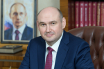 Евгений Солнцев поздравил оренбуржцев с Днем России